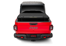 Charger l'image dans la galerie, Extang 2020 Jeep Gladiator (JT) (w/o Rail System) Solid Fold 2.0