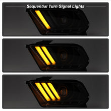 Carica l&#39;immagine nel visualizzatore di Gallery, Spyder 10-13 Ford Mustang - Halogen - Projector Headlights - LED Signals -Black (PRO-YD-FM2010V2-BK)
