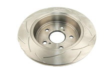 गैलरी व्यूवर में इमेज लोड करें, DBA 2005+ Toyota RAV4 Slotted Street Series Rear Brake Rotor