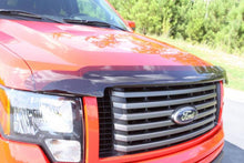 Laden Sie das Bild in den Galerie-Viewer, Lund 08-10 Ford F-250 Super Duty Interceptor Hood Shield - Smoke