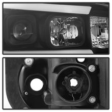 Laden Sie das Bild in den Galerie-Viewer, Spyder Dodge Charger 06-10 Projector Headlights - LED Light Bar - Black PRO-YD-DCH05V2-LB-BK