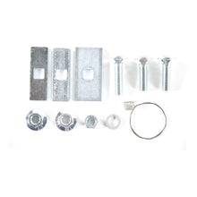 Load image into Gallery viewer, Curt 07-10 Suzuki SX-4 Hatchback Class 1 Trailer Hitch w/1-1/4in Receiver