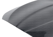 Laden Sie das Bild in den Galerie-Viewer, Seibon 10-13 BMW 5 Series and M5 Series (F10) OEM-Style Carbon Fiber Hood