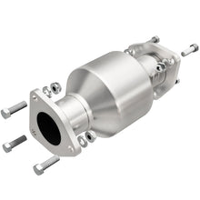 Laden Sie das Bild in den Galerie-Viewer, Magnaflow Conv DF 08-09 Accord 3.5L rear