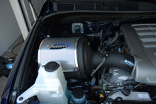 गैलरी व्यूवर में इमेज लोड करें, Volant 07-13 Toyota Sequoia 5.7 V8 PowerCore Closed Box Air Intake System