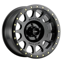 Laden Sie das Bild in den Galerie-Viewer, Method MR305 NV 16x8 0mm Offset 5x4.5 83mm CB Matte Black Wheel