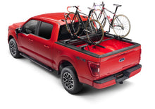 गैलरी व्यूवर में इमेज लोड करें, Roll-N-Lock 2022+ Toyota Tundra Ext Cab (78.7in.) A-Series XT Cover