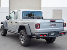 गैलरी व्यूवर में इमेज लोड करें, Borla 2020 Jeep Gladiator JT 3.6L V6 AWD 2.75in Touring Climber Black Turndown Tip &amp; Over-Axle