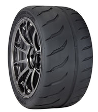 गैलरी व्यूवर में इमेज लोड करें, Toyo Proxes R888R Tire - 265/30ZR19 93Y