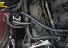 Carica l&#39;immagine nel visualizzatore di Gallery, J&amp;L 05-10 Ford Mustang V6 Passenger Side Oil Separator 3.0 - Clear Anodized