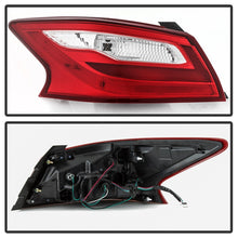 Charger l&#39;image dans la galerie, xTune 16-18 Nissan Altima 4DR Driver Side Tail Light - OEM Outter Left (ALT-JH-NA16-4D-OE-OL)