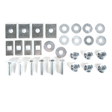 Laden Sie das Bild in den Galerie-Viewer, Curt 75-06 Ford Econoline Van (E-Series) Class 3 Trailer Hitch w/2in Receiver