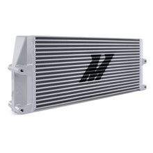 Carica l&#39;immagine nel visualizzatore di Gallery, Mishimoto 11-19 Ford 6.7L Powerstroke Performance Oil Cooler Kit - Silver
