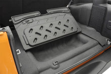 Carica l&#39;immagine nel visualizzatore di Gallery, BedRug 07-10 Jeep JK Unlimited 4Dr Rear 5pc BedTred Cargo Kit (Incl Tailgate &amp; Tub Liner)