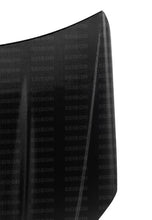 Laden Sie das Bild in den Galerie-Viewer, Seibon 07-10 Mercedes Benz C-Class (AMG 63 ONLY) OEM-Style Carbon Fiber Hood