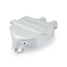 Carica l&#39;immagine nel visualizzatore di Gallery, Mishimoto 15-20 BMW F8X M3/M4 Performance Air-to-Water Intercooler Power Pack - Mineral White