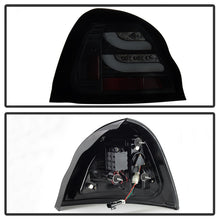 Carica l&#39;immagine nel visualizzatore di Gallery, Spyder 04-08 Pontiac Grand Prix Light Bar LED Tail Light - Black Smoke (ALT-YD-PGP04-LED-BSM)