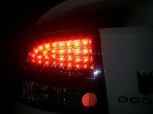 Laden Sie das Bild in den Galerie-Viewer, Spyder Dodge Charger 06-08 LED Tail Lights Black ALT-YD-DCH05-LED-BK