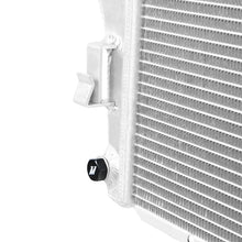 Carica l&#39;immagine nel visualizzatore di Gallery, Mishimoto 10-12 Dodge 6.7L Cummins Aluminum Radiator