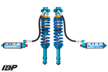 Cargar imagen en el visor de la galería, King Shocks 2017+ Ford Raptor 4WD Front 3.0 Dia Remote Perf Fin Res Coilover w/Adj/Int Bypass (Pair)