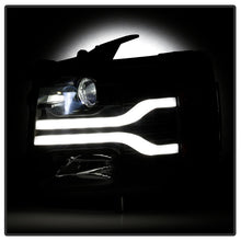 Laden Sie das Bild in den Galerie-Viewer, Spyder Chevy Silverado 1500 07-13/2500HD/3500HD 07-14 LED Black PRO-YD-CS07V3PL-BK