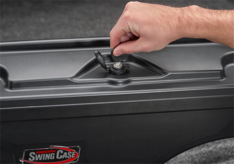 UnderCover 07-20 Toyota Tundra Drivers Side Swing Case - Black Smooth - 2to4wheels
