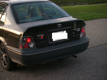 Carica l&#39;immagine nel visualizzatore di Gallery, Spyder Toyota Tercel 95-98 Euro Style Tail Lights Black ALT-YD-TTER95-BK