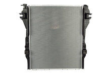 गैलरी व्यूवर में इमेज लोड करें, CSF 09-10 Dodge Ram 2500 6.7L OEM Plastic Radiator