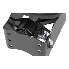 Carica l&#39;immagine nel visualizzatore di Gallery, Curt Q24 5th Wheel Hitch w/Ford Puck System Roller