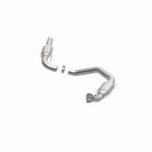 Carica l&#39;immagine nel visualizzatore di Gallery, MagnaFlow Conv DF 07-08 Express 2500 4.8L Driver Side