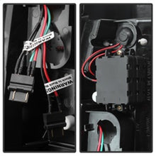 Laden Sie das Bild in den Galerie-Viewer, Spyder Chevy Silverado 1500/2500 03-06 Version 2 LED Tail Lights - Black ALT-YD-CS03V2-LED-BK