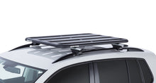 गैलरी व्यूवर में इमेज लोड करें, Rhino-Rack Universal Pioneer Platform Tray - Small - 48in x 37in - Black
