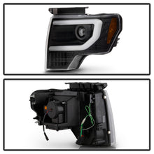 Carica l&#39;immagine nel visualizzatore di Gallery, Spyder Ford F150 13-14 Xenon Model Only Light Bar Projector Headlights Blk PRO-YD-FF15013PL-SEQ-BK