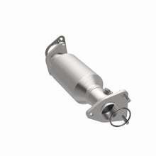 Carica l&#39;immagine nel visualizzatore di Gallery, Magnaflow Conv DF 13-15 Frontier 4 Close Coupled