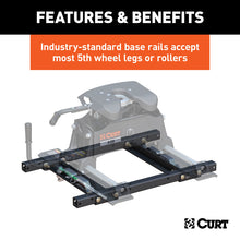 Carica l&#39;immagine nel visualizzatore di Gallery, Curt OEM Puck System 5th Wheel Adapter w/ Standard Rails for GM