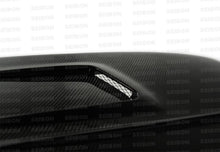 Cargar imagen en el visor de la galería, Seibon 97-98 Nissan Skyline TT-Style Carbon Fiber Hood