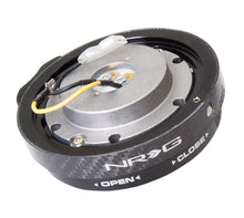 गैलरी व्यूवर में इमेज लोड करें, NRG Thin Quick Release - Carbon Fiber