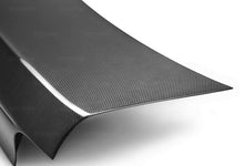 Cargar imagen en el visor de la galería, Seibon 98-01 Subaru Impreza OEM-style Carbon Fiber Trunk Lid