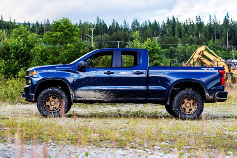 Belltech 19-20 Chevrolet Silverado / GMC Sierra 1500 4WD 4" Suspension Lift Kit w/ Shocks