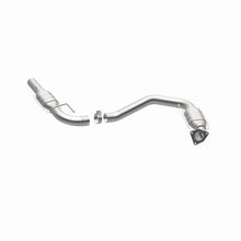Carica l&#39;immagine nel visualizzatore di Gallery, MagnaFlow Conv DF 07-08 Express 2500 4.8L Driver Side