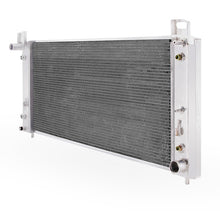 Cargar imagen en el visor de la galería, Mishimoto 99-14 Chevrolet Silverado 1500 V8 Aluminum Radiator