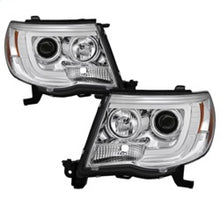 गैलरी व्यूवर में इमेज लोड करें, Spyder Toyota Tacoma 05-11 Projector Headlights - Light Bar DRL - Chrome PRO-YD-TT05V2-LB-C