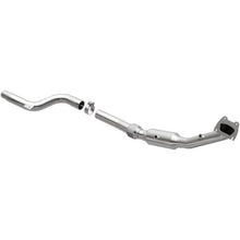 Cargar imagen en el visor de la galería, MagnaFlow Left Side Converter Direct Fit 15-17 Chrysler 300 3.6L