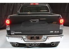 Carica l&#39;immagine nel visualizzatore di Gallery, Spyder Toyota Tundra 07-13 LED Tail lights Red Clear ALT-YD-TTU07-LED-RC