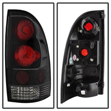 Carica l&#39;immagine nel visualizzatore di Gallery, Spyder Toyota Tacoma 05-15 Euro Style Tail Lights Black ALT-YD-TT05-BK