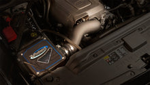 गैलरी व्यूवर में इमेज लोड करें, Volant 14-15 GMC Sierra/Chevy Silverado 2500/3500HD 6.0L V8 Pro5 Closed Box Air Intake System