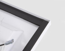 Laden Sie das Bild in den Galerie-Viewer, Lund Universal Steel Top Mount Storage Box - White