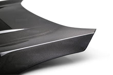 Charger l&#39;image dans la galerie, Seibon 2016-2017 Honda Civic Coupe/Sedan/Hatchback VS-Style Carbon Fiber Hood