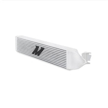 गैलरी व्यूवर में इमेज लोड करें, Mishimoto 03-05 Dodge Neon SRT-4 Silver Aluminum Performance Intercooler Kit