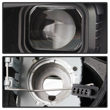 Carica l&#39;immagine nel visualizzatore di Gallery, Spyder Chevy Camaro 16-18 (Do Not Fit Halogen) Projector Headlights Black PRO-YD-CCAM16HIDSI-SEQ-BK